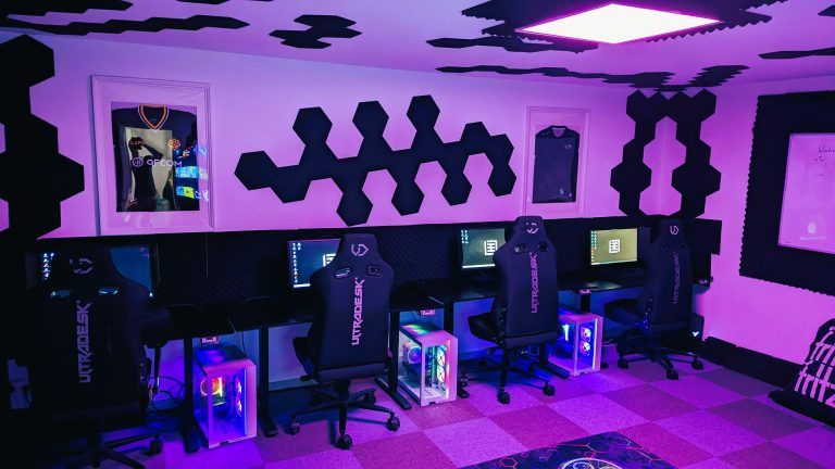 PROCAMP gaming room with competition setups