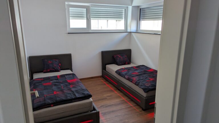 Twin bedroom at PROCAMP
